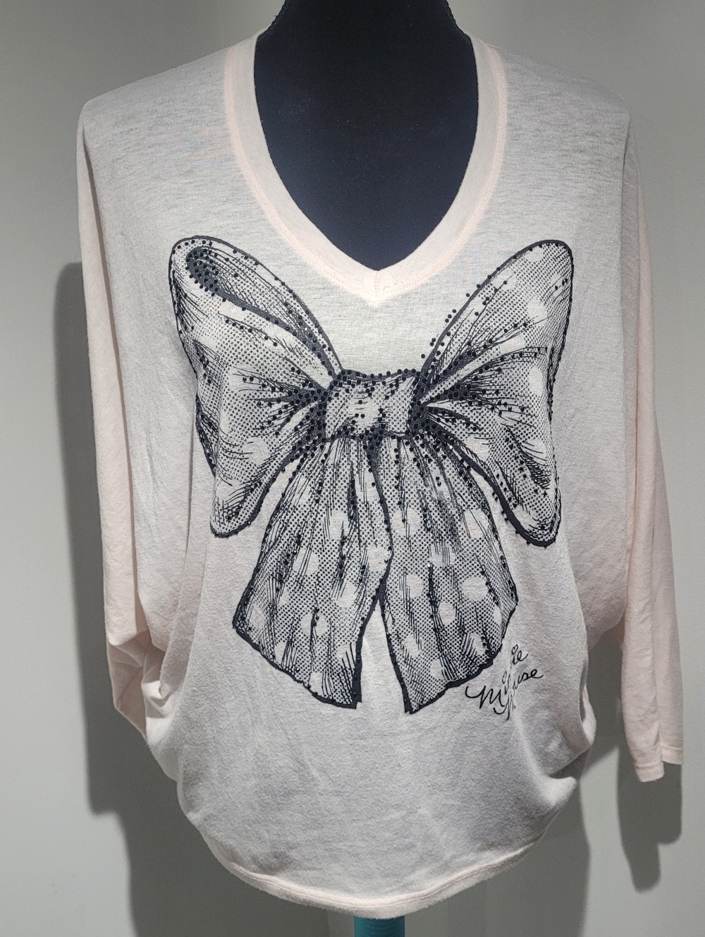 Disney Parks Womens Lightweight Minnie Mouse Bow Print Dolman Sleeve Top XS Pink